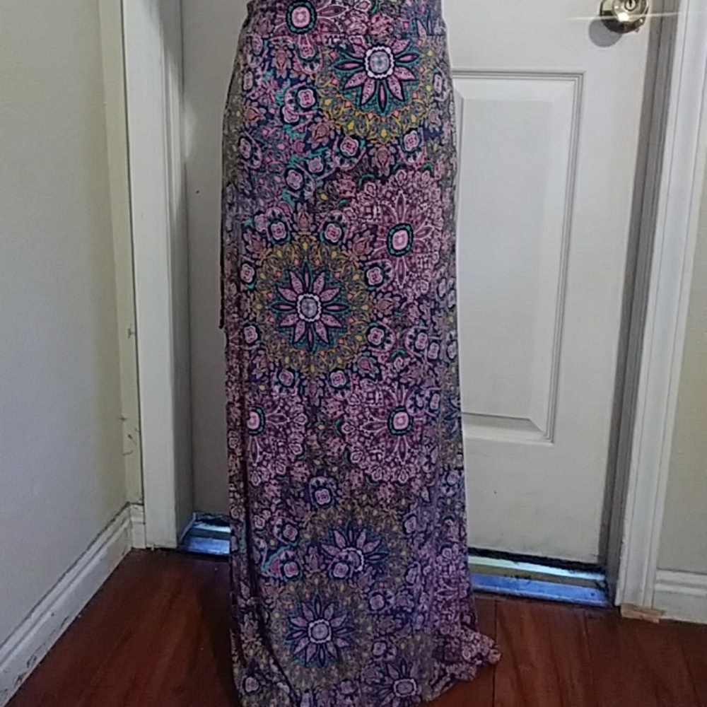 Skirt - Picture 5 of 7
